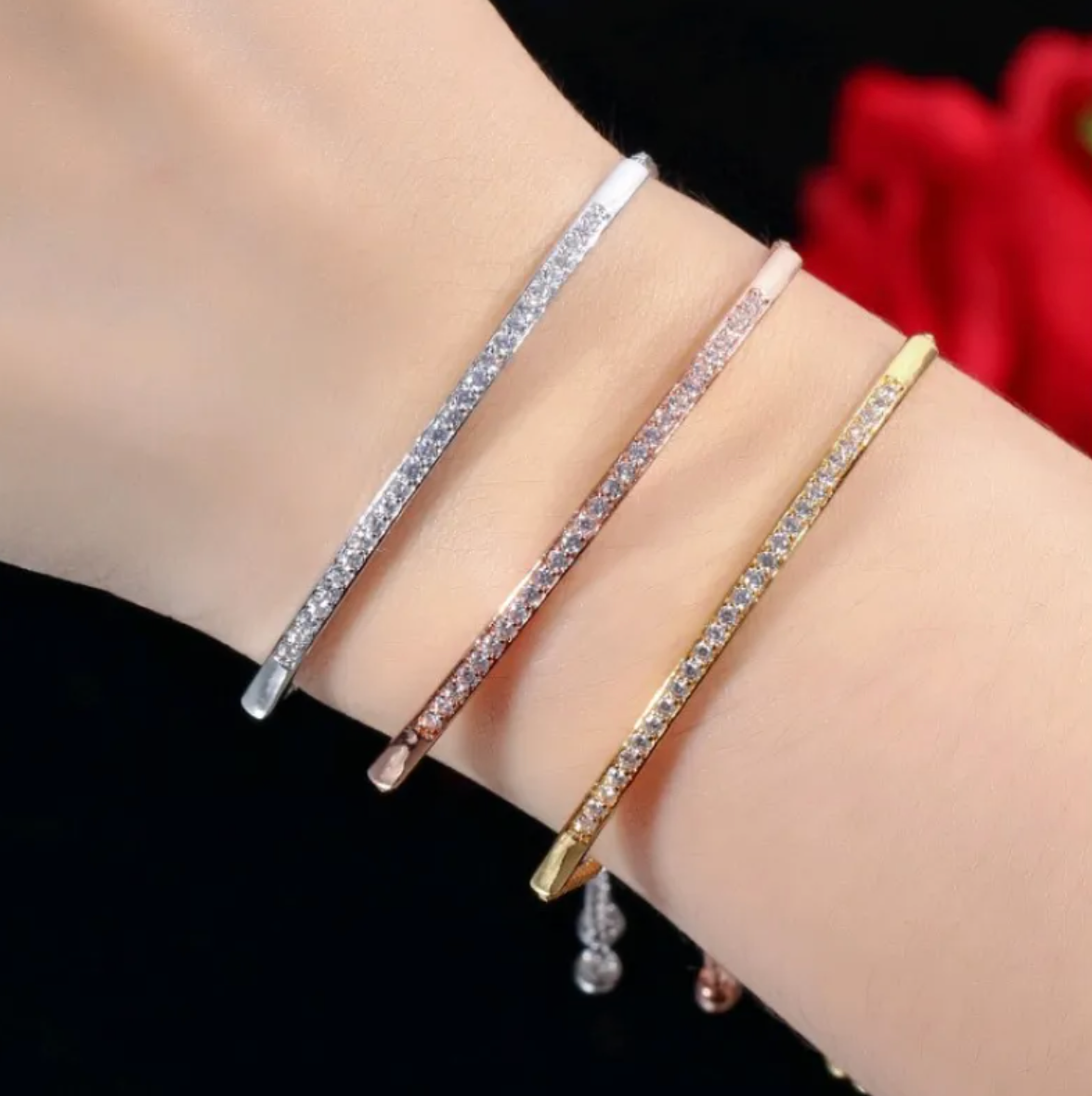 Zircon & Diamond Curved Bracelet