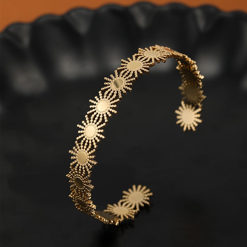 New Ladies C-Shaped Stainless Steel Bracelet