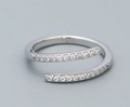 Inlaid Zircon Geometric Ring