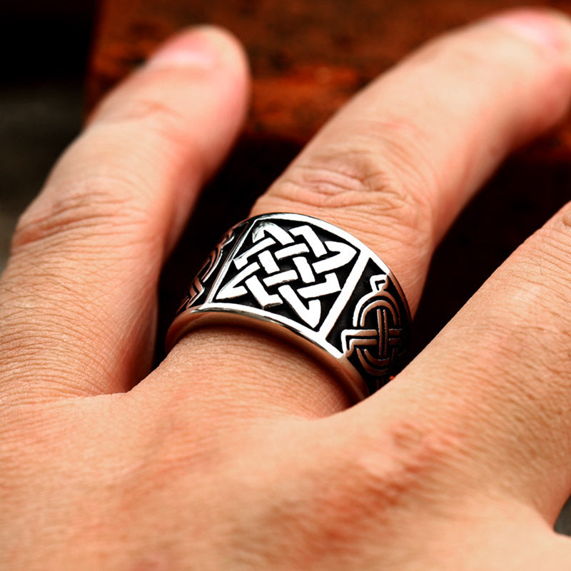 Nordic Retro Viking Celtic Knot Titanium Ring