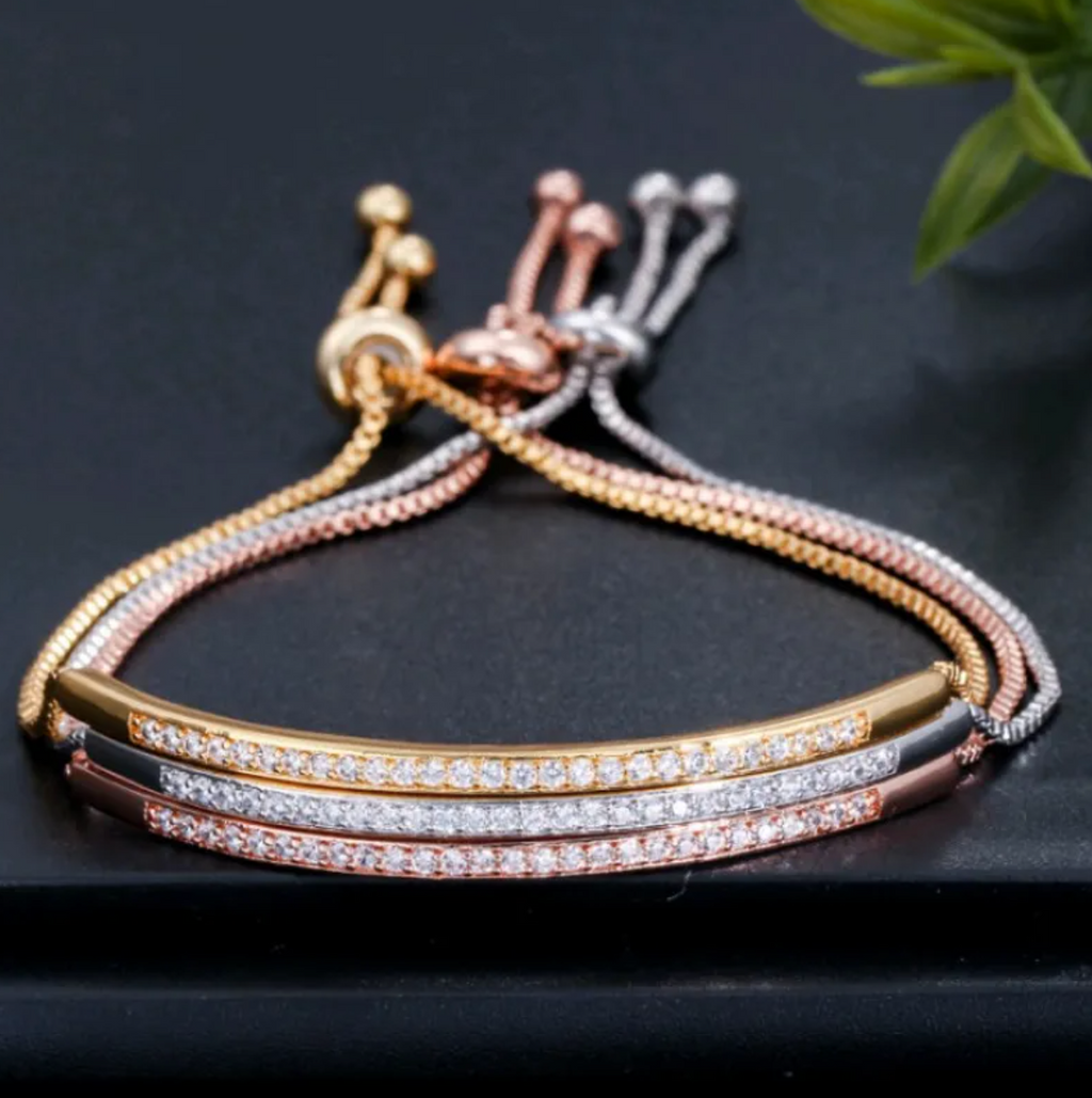 Zircon & Diamond Curved Bracelet