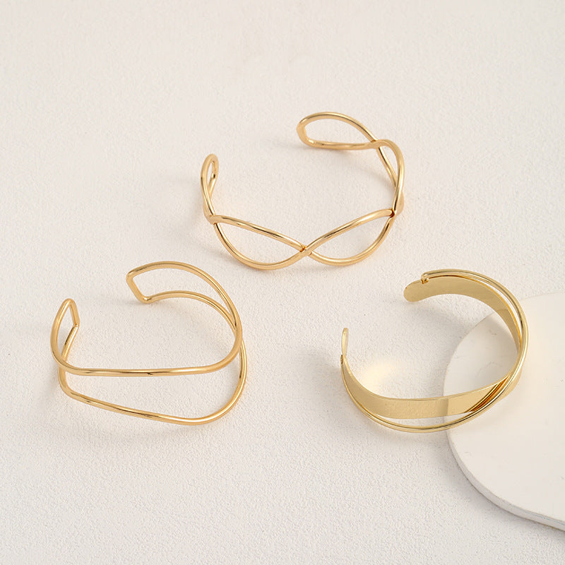 Adjustable Irregular Gold Wave Bracelet