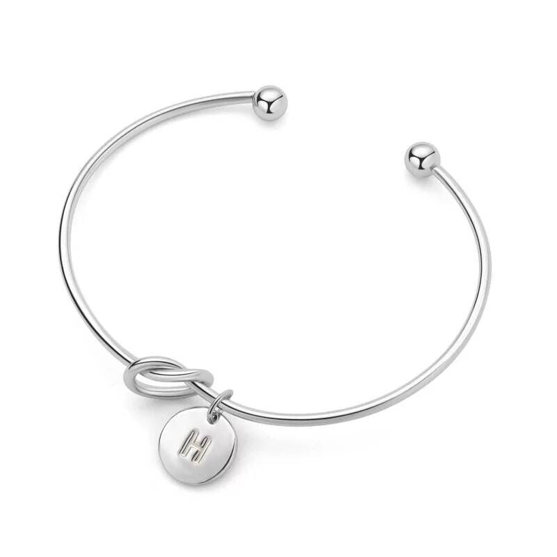 Simple Knot Heart Metal Bracelet with 26 Letter Charms
