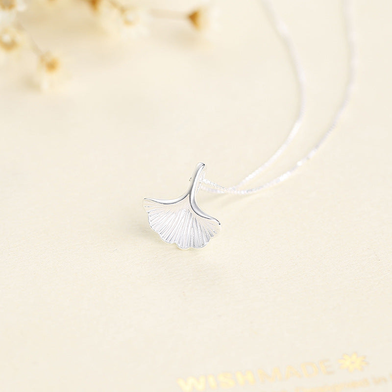 925 Silver Pendant with Fresh Summer Aesthetic Design