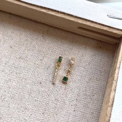 Vintage Asymmetric 14k Gold Zircon Earrings