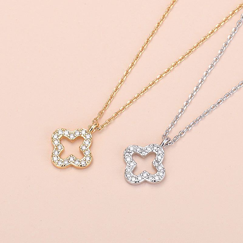 Clover Necklace for Women - Simple Fashion Zircon Pendant