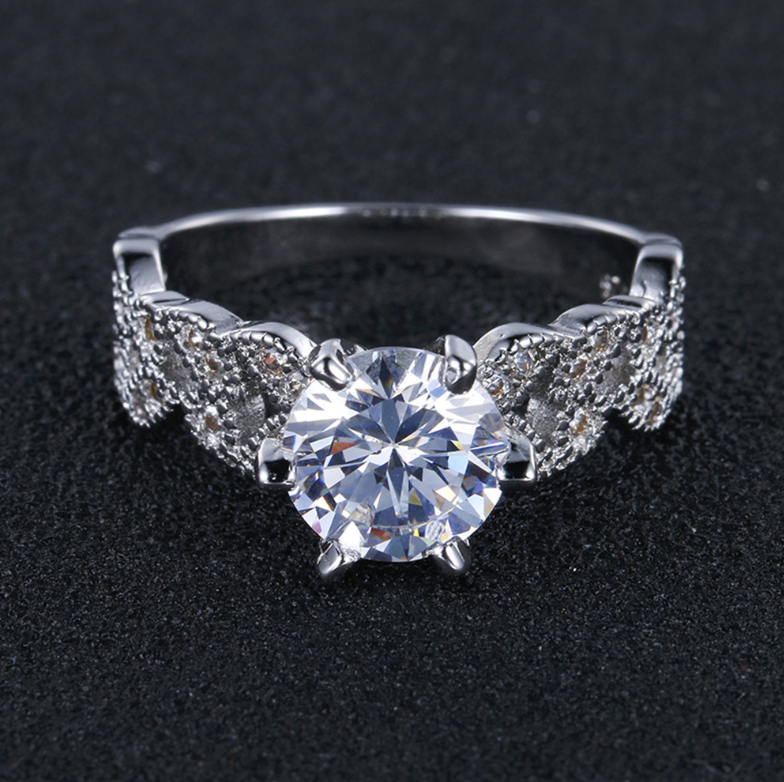 Platinum-Plated Fashion Zircon Ring