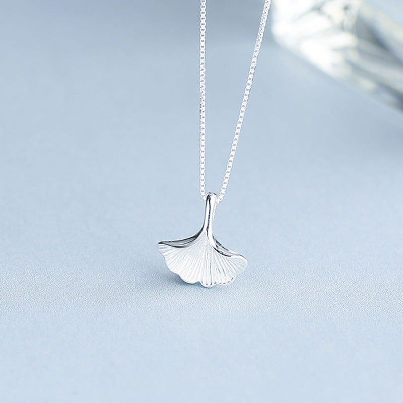 925 Silver Pendant with Fresh Summer Aesthetic Design