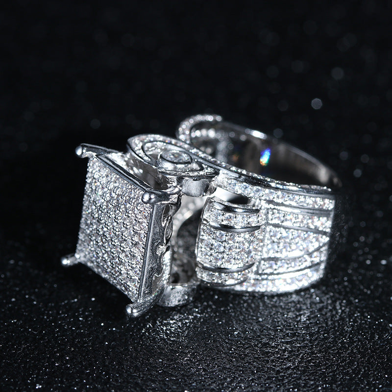 Luxury Platinum-Plated Hollow Ring with Rhinestones