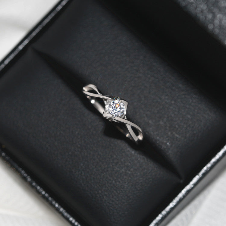 Heart-Shaped Hollow Eight Hearts Eight Arrows Platinum Ring
