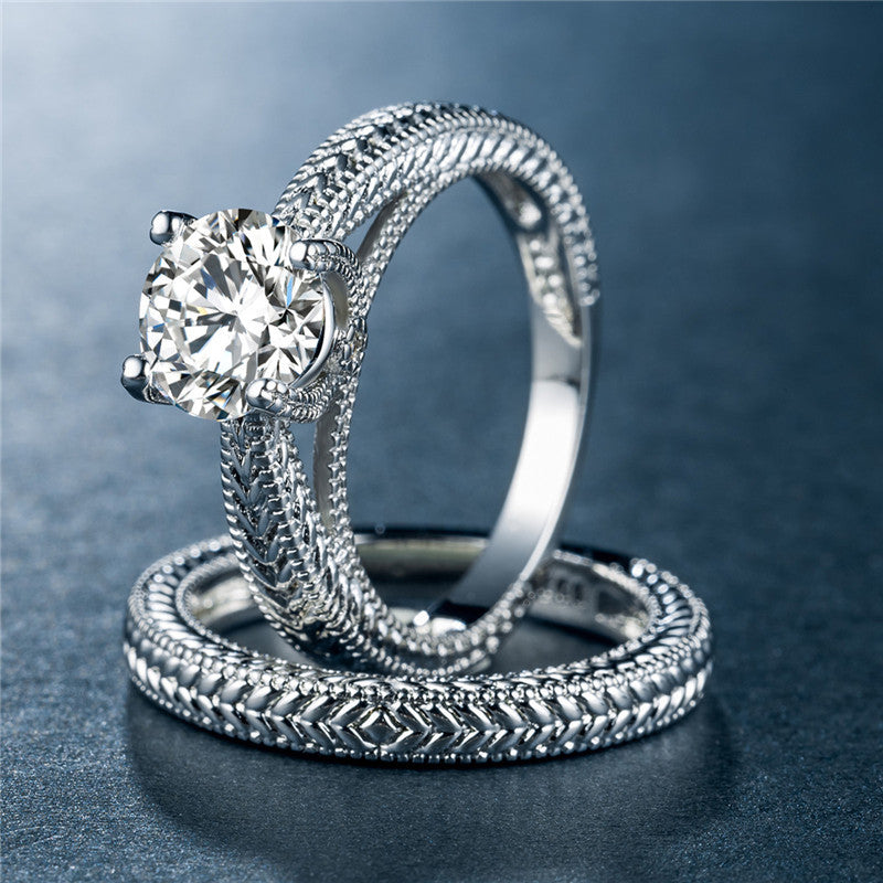 Luxury Zirconia Platinum-Plated Women's Ring Set