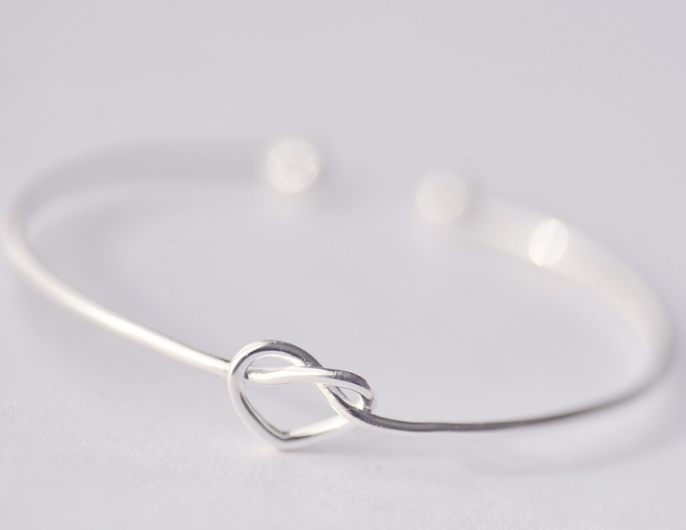 925 Silver Heart Open Bangle - Fresh & Simple Design