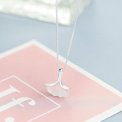925 Silver Pendant with Fresh Summer Aesthetic Design