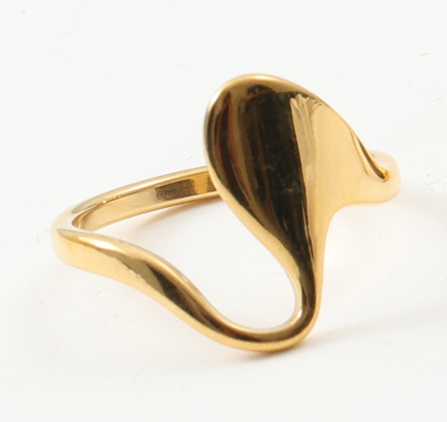 Gold-Plated Titanium Curve Ring