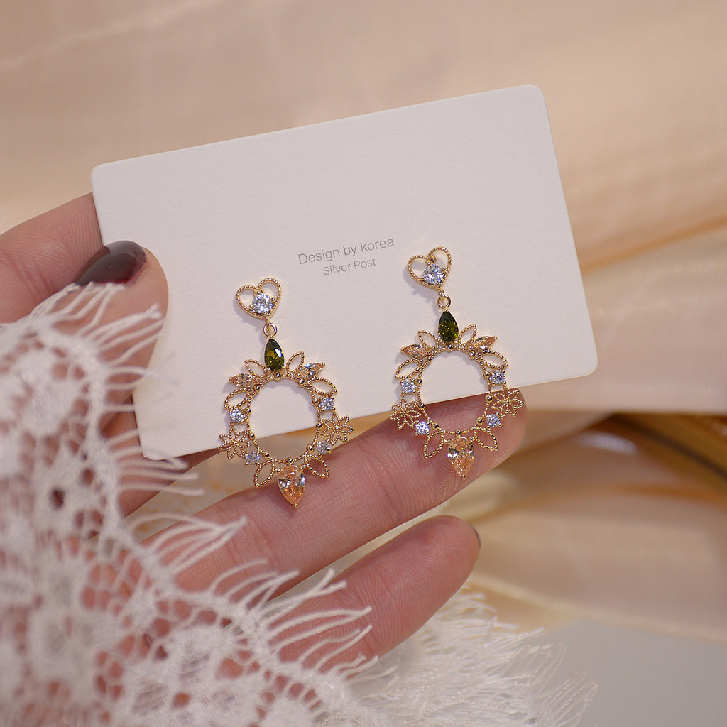 Baroque Fairy Vintage 14K Gold Zircon Earrings