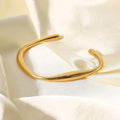 Shaped Women's Stainless Steel Bracelet