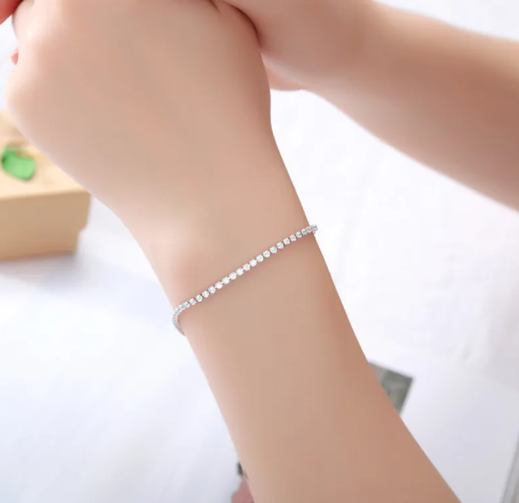 Aurelia Zircon Cuff