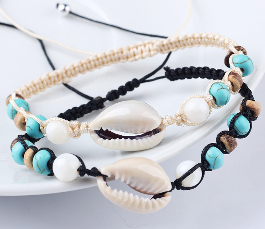 Vintage Gold-Plated Shell Bracelet