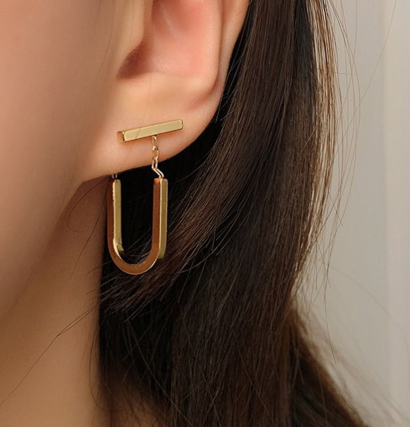 U-Shaped Gold Ear Studs