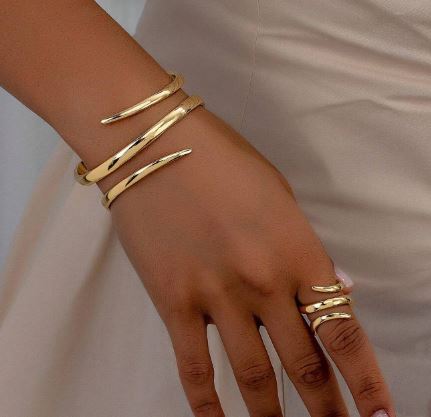 Bangle and ring set