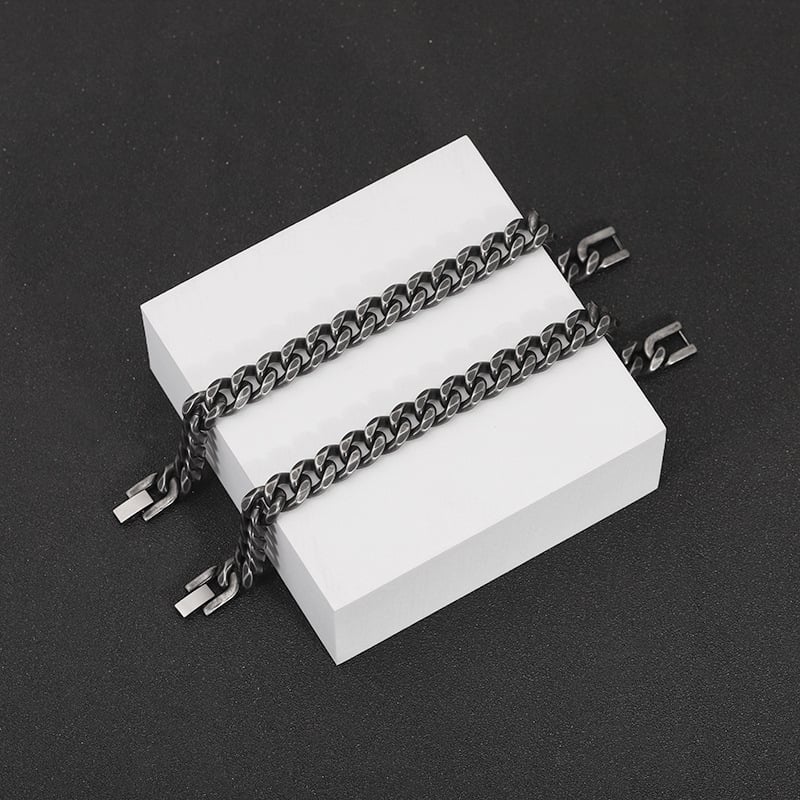Minimalist Stainless Steel Bracelet for Men and Women