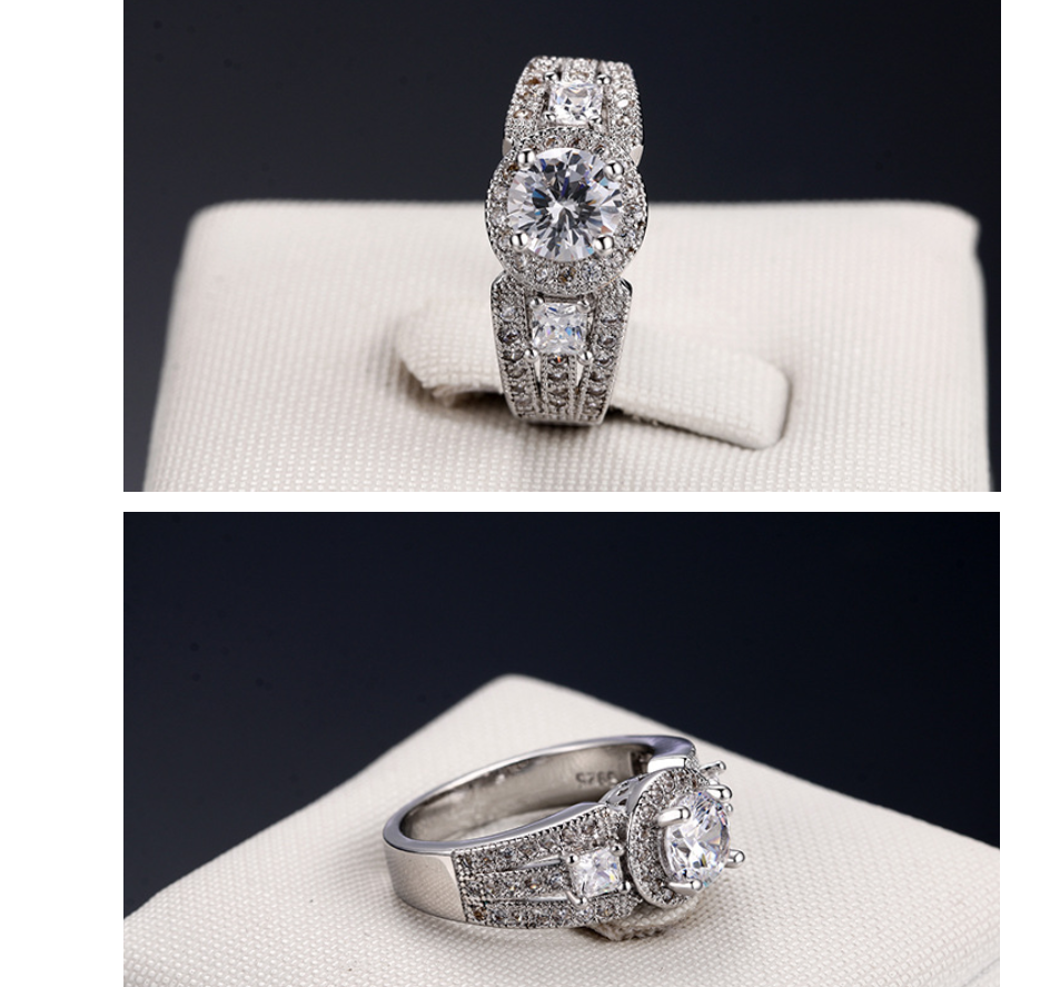 Zircon Eight Hearts Women's Platinum Ring