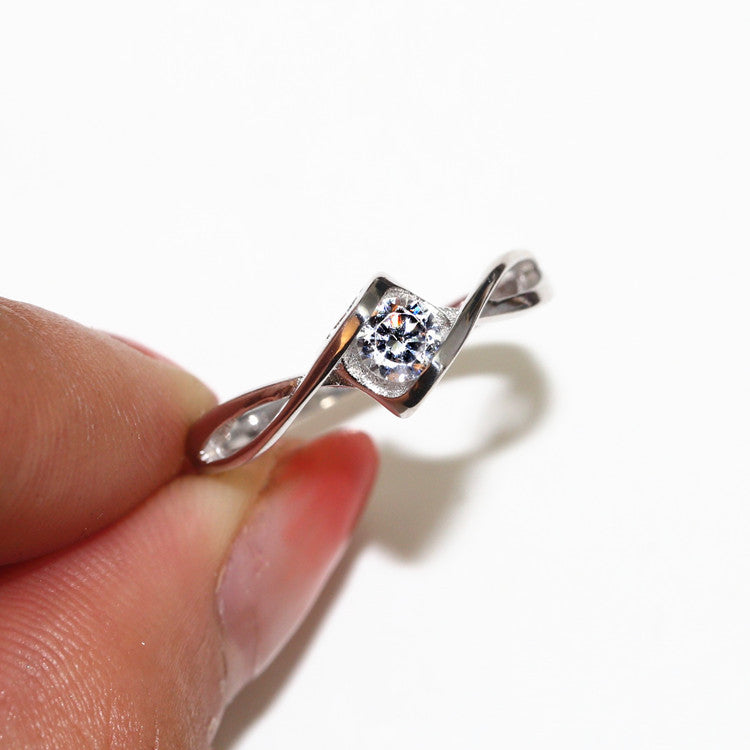 Heart-Shaped Hollow Eight Hearts Eight Arrows Platinum Ring