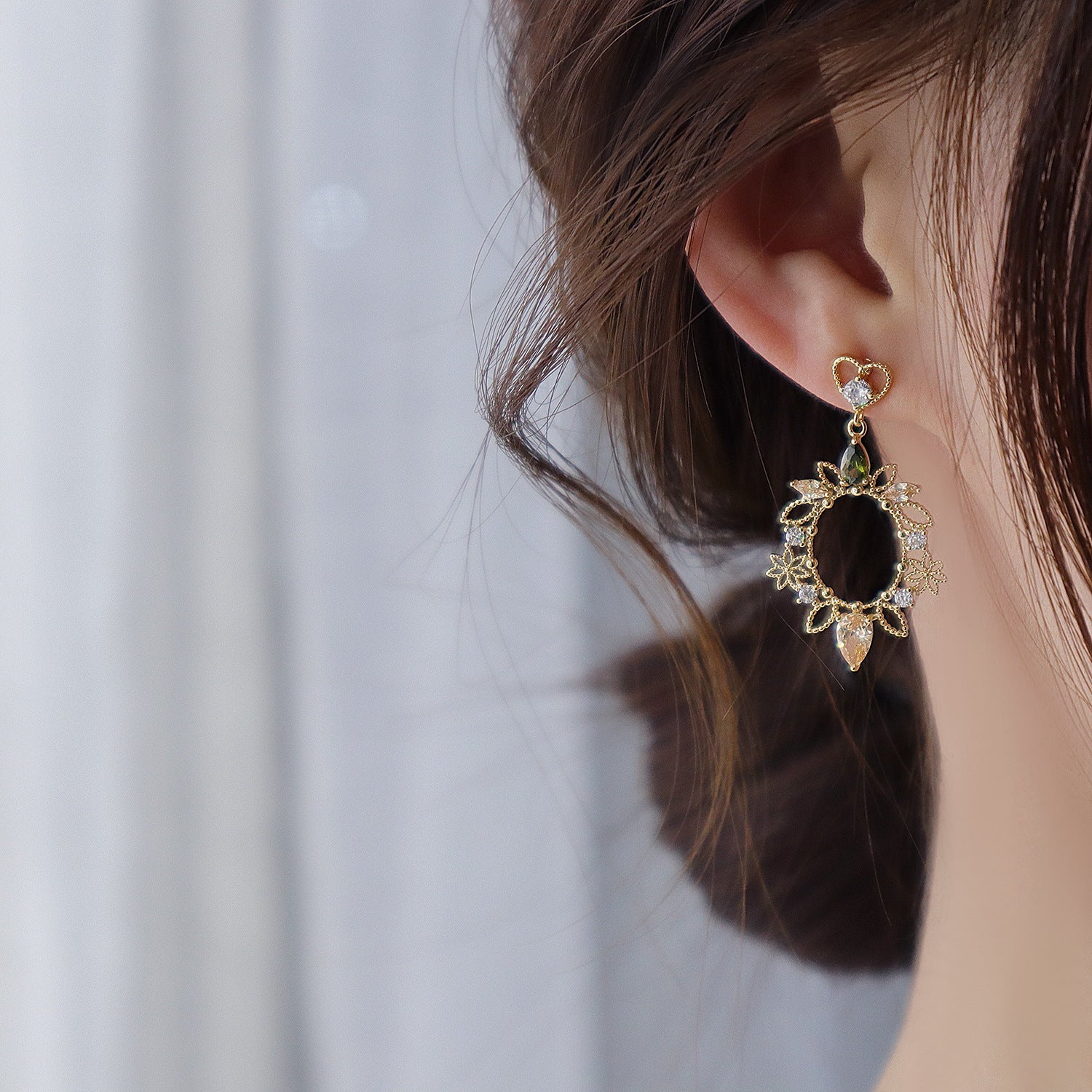 Baroque Fairy Vintage 14K Gold Zircon Earrings