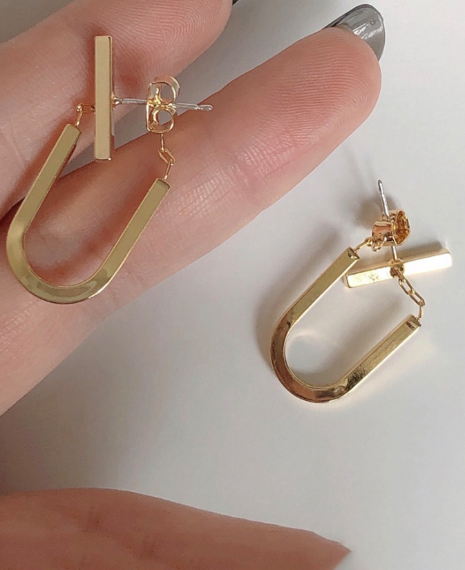 U-Shaped Gold Ear Studs