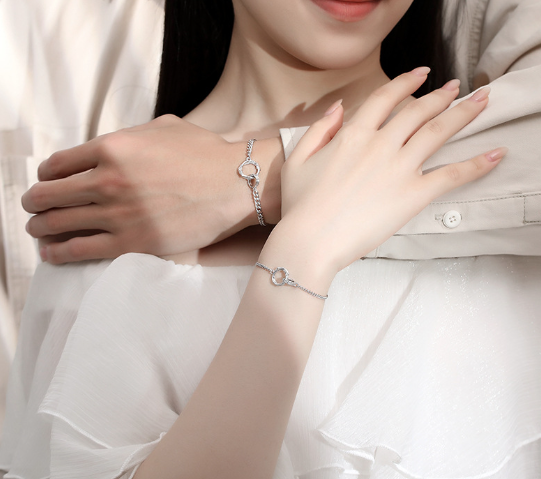 Women's Versatile Titanium Steel Bracelet