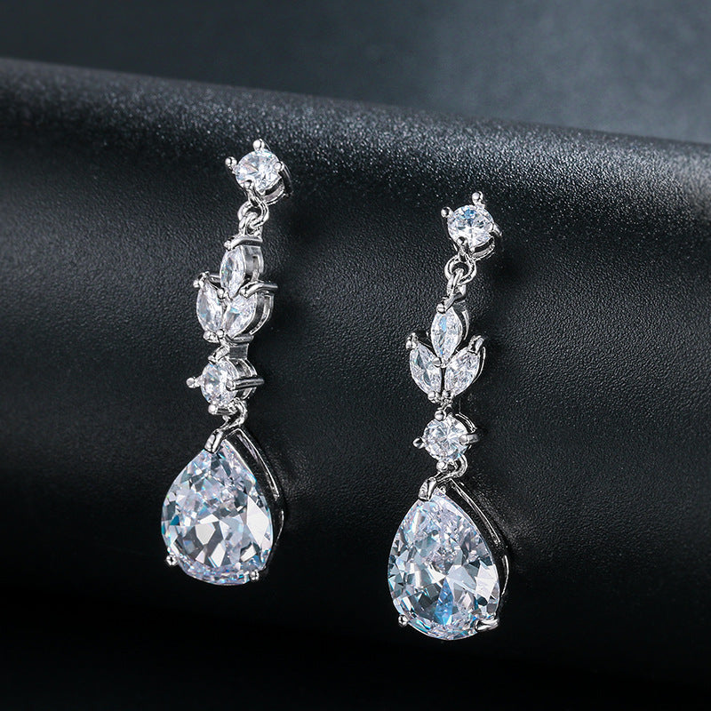 Fashionable Crystal Drop Zircon Earrings in Platinum