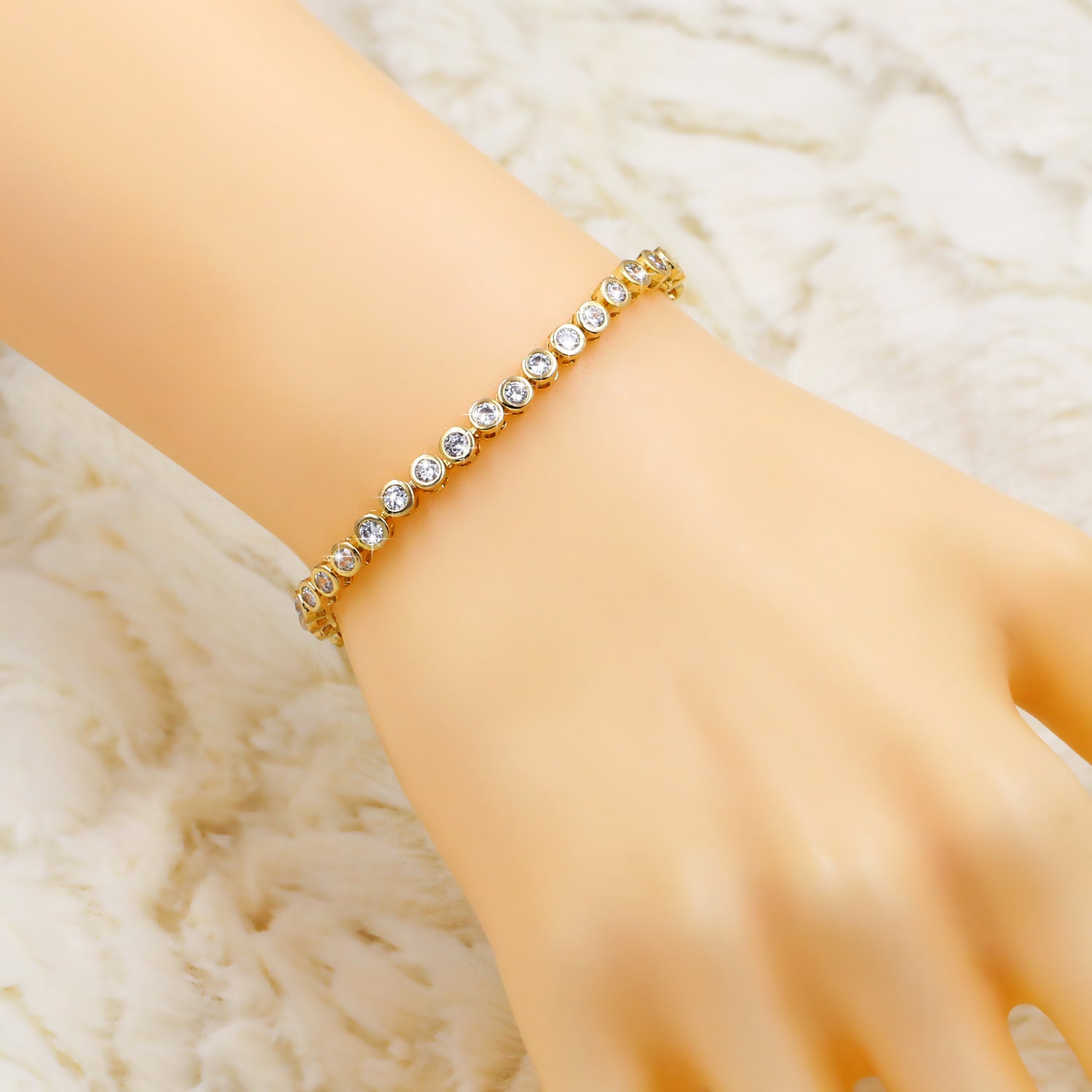 Simple Copper Zircon Bracelet in Platinum Finish